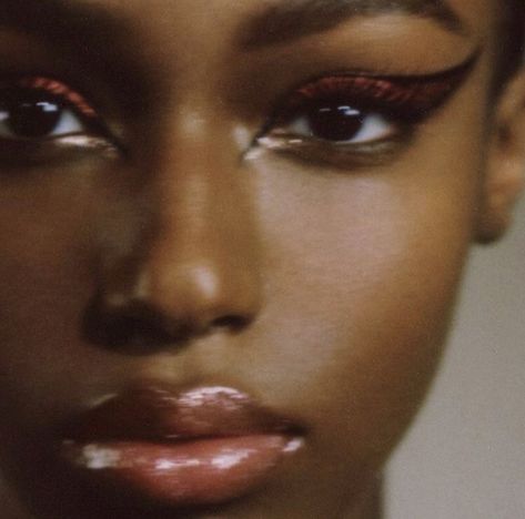 Editorial Make-up, Pat Mcgrath Makeup, Pat Mcgrath, Looks Black, Glossy Lips, Editorial Makeup, Black Mamba, Girls Makeup, Pretty Makeup