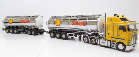 Kenworth K200 Prime Mover with Tanker Trailers - SHELL Kenworth T600, Tanker Truck, Shell Oil Company, Radio Control Diy, Oil Tanker Trucks, Kenworth T800, Truck Scales, Diecast Trucks, Radio Controlled Boats