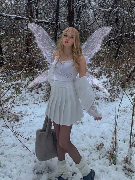 Fairy Outfit Aesthetic, Fairy Aesthetic Outfit, Fairy Core Outfits, Fairy Photoshoot, Fairy Halloween Costumes, Casual Attire For Women, Fairy Outfit, Black Halloween Dress, Grunge Dress