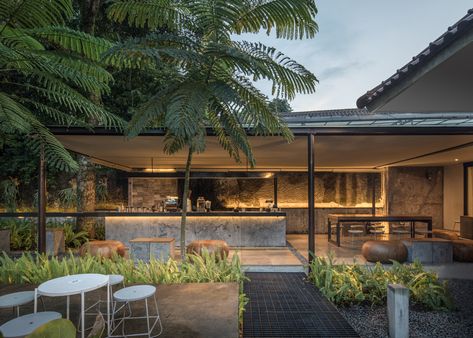 Gallery of Kilogram Coffee Shop / Pranala Associates - 11 Pranala Associates, Industrial Coffee Shop, Cafe Industrial, Coffee House Design, Forest Cafe, Cafe Exterior, Industrial Cafe, Outdoor Restaurant Design, Coffee Shop Interior Design