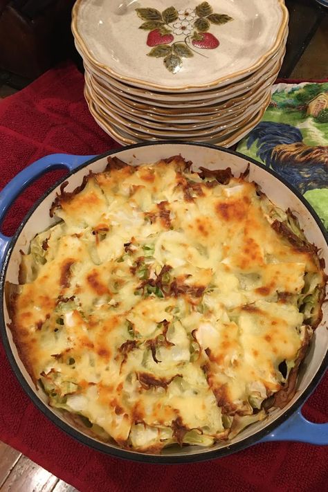 BONNIE'S CABBAGE AND MEATBALL DUTCH OVEN DINNER Cabbage Meatball Recipes, Cabbage And Meatballs, Meatballs And Cabbage Recipe, Meatballs And Cabbage, Cabbage Meatballs, Baked Cabbage, Food Casseroles, Meatball Casserole, Meat And Potatoes