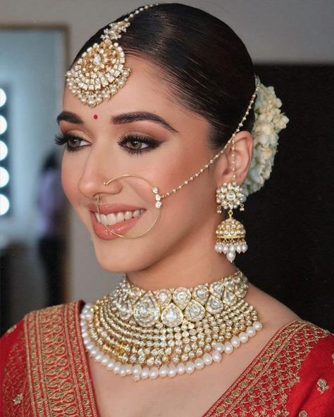 Instagram Indian Bridal Nose Ring Wedding, Latest Bridal Makeup Indian Wedding, Bridal Nose Ring Indian, Nude Makeup Looks Indian, Makeup Bridal Indian, Natural Bridal Makeup Indian, Desi Bride Makeup, Shadi Makeup, Wedding Makeup Indian