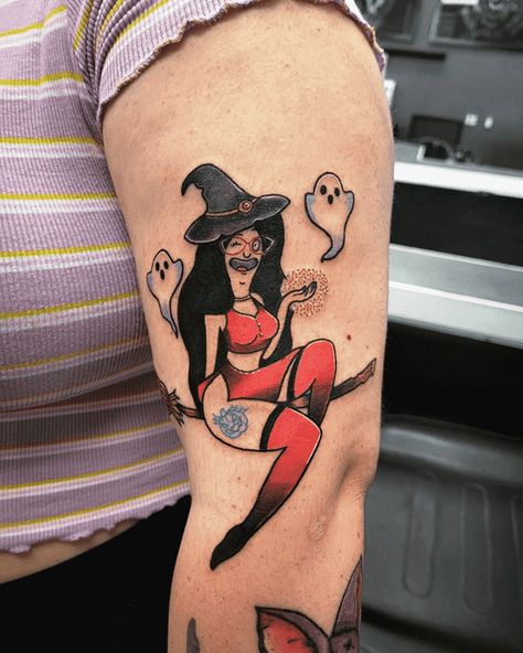 Halloween Tattoo Pinup, Pinup Tattoo Halloween, Christmas Halloween Tattoo, Spooky Girl Tattoo, Vintage Halloween Tattoo Ideas, Pinup Ghost Tattoo, Witch Pinup Tattoo, Goth Pinup Tattoo, Halloween Pinup Tattoo