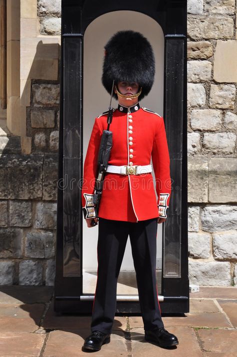 Guard at the Tower of London. Queen s Guard or Queen s Life Guard at the Tower o #Sponsored , #Ad, #affiliate, #Tower, #Queen, #London, #Guard British Guard, Ww2 Propaganda Posters, Coldstream Guards, Queens Guard, Horse Guards, The Tower Of London, British Armed Forces, Royal Family England, London Pictures