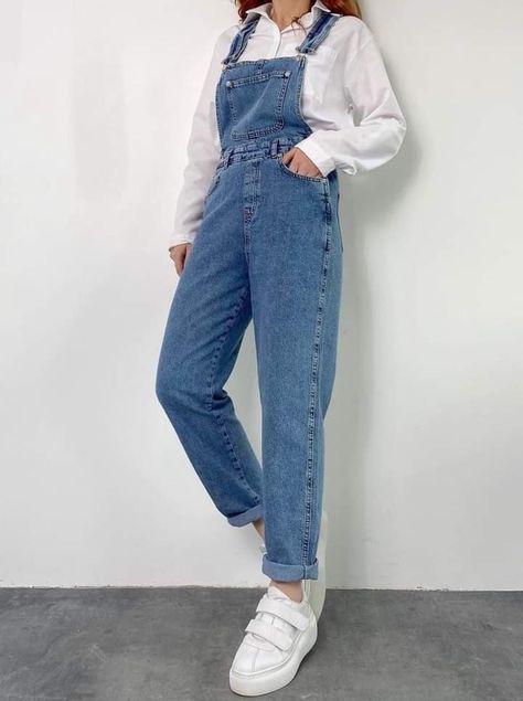 Dangri Dress Outfits, Jamsutes For Women, Dangri Outfit Aesthetic, Overalls Hijab Outfit, Dangri Dress Women, Overalls Outfit Hijab Dress, Dangri Denim Women, Casual Denim Cargo Style Jumpsuit, Dangri Dress