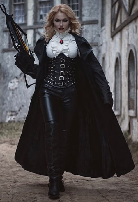 Vampire Hunter Costume Female, Dracula Inspired Outfits, Vampire Hunter Aesthetic Outfit, Vampire Fashion Women, Vampire Hunter Outfit, Vampire Hunter Costume, Dracula Outfit, Vampire Cowgirl, Medival Outfits Women