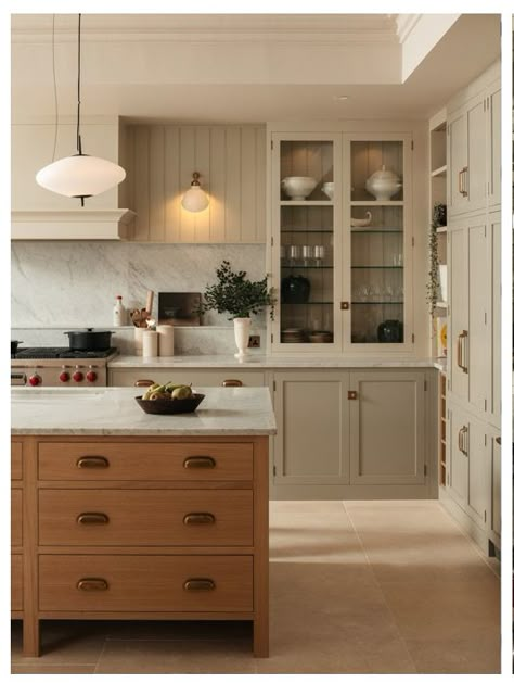 New England Kitchen, Plain English Kitchen, Countryside Kitchen, Country Laundry Rooms, Green Kitchen Cabinets, Bespoke Kitchen, New House - Kitchen, Kitchen Upgrades, Refresh Your Home