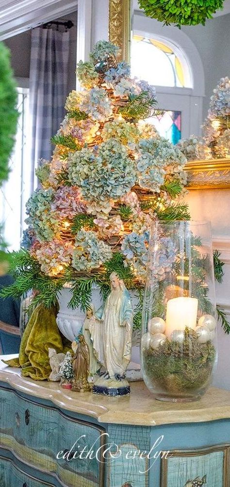 A French Country Friday Filled with Christmas Inspiration | Edith & Evelyn French Country Christmas Tree, French Country Christmas Decor, Grapevine Tree, Hydrangea Tree, Christmas Entry, French Country Christmas, Christmas Vignettes, French Christmas, Cottage Christmas