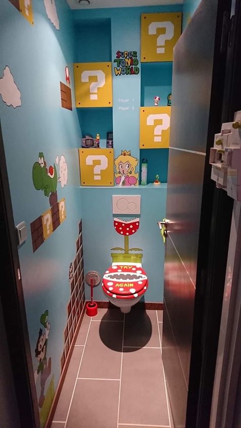 Super Mario Bathroom Ideas, Super Mario Game Room, Mario Bathroom Decor, Themed Bathroom Ideas Fun, Mario Bathroom Ideas, Basement Arcade Room Ideas, Boys Gamer Room Bedroom Ideas, Boys Room Ideas Gamer, Barcade Ideas