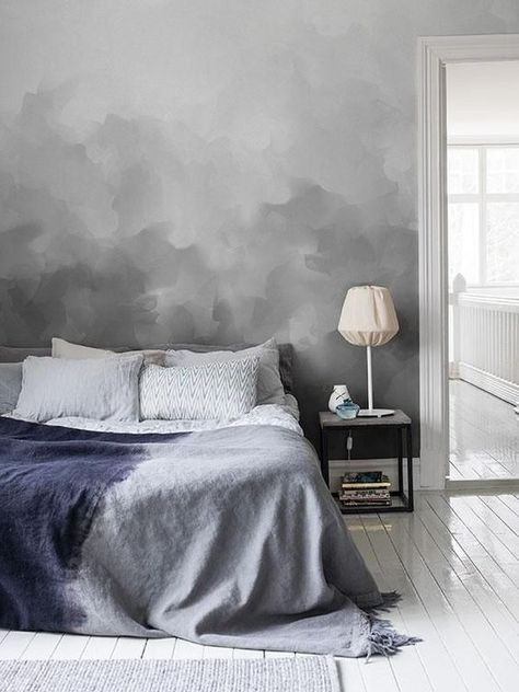 How to decorate with grey and paint an ombre wall in 5 simple steps from www.redonline.co.uk Vogue Decor, Wall Paint Inspiration, Minimalist Dekor, Koti Diy, Creative Wall Painting, Ombre Wall, Accent Wall Bedroom, Trendy Bedroom, Gray Bedroom