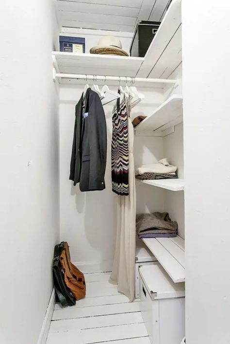 Long Narrow Closet, Scandinavian Closet, Narrow Walk In Closet, Narrow Closet Design, Small Closet Design, Narrow Closet, Sliding Cabinet Doors, Contemporary Closet, Built In Dresser