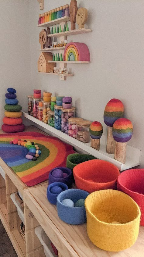 Diy Montessori Playroom, Waldorf Classroom Decor, Steiner Playroom, Waldorf Bedroom, Toddler Bedroom Playroom, Playroom Diy, Waldorf Playroom, Waldorf Classroom, Waldorf Play