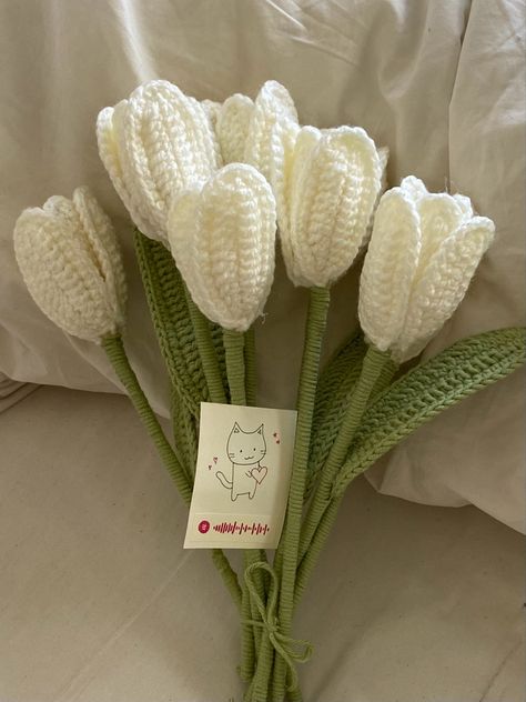 crochet tulips bouquet aesthetic inspo Tulips Bouquet Aesthetic, Tulips Crochet Bouquet, Crochet Tulips Bouquet, Crocheted Bouquet, Bouquet Aesthetic, Tulips Bouquet, Yarn Flowers, Crochet Bouquet, Tulip Bouquet