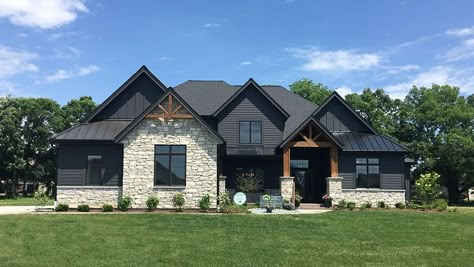 Exterior Remodel, Modern Farmhouse Plans, Parade Of Homes, Farmhouse Exterior, New House Plans, Exterior Home, Exterior Ideas, Farmhouse Plans, Dream House Exterior