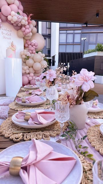 Pink White And Gold Theme Party, Pink Cocktail Party Decorations, Bridal Shower Ideas Pretty In Pink, Bridal Shower Entrance Table, Bride Theme, Bridal Shower Picnic Ideas, Pink And Pearls Party, Bachelorette Party Ideas Pink, Light Pink Bridal Shower Ideas