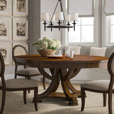 Oak Branch, Classic Dining Table, Round Dining Room Sets, Fall Writing, Round Wood Dining Table, Spacious Kitchen, Extendable Table, Round Dining Room, Farmhouse Traditional