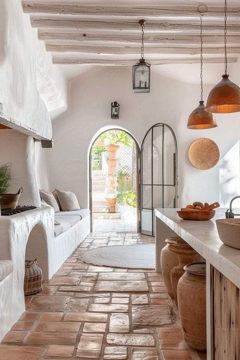 Coastal Mediterranean Interior Design, Spain Homes, Mallorca House, Apricot Crush, Boho Decor Ideas, Farmhouse Tour, Flat House, Mediterranean Interior Design, Coastal Dining Room