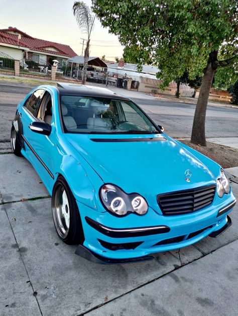 Mercedes Benz c230 widebody w203 Mercedes W124 Wide Body Kit, W210 Mercedes, W212 Mercedes, W203 Tuning, Mercedes W203 Tuning, Clk W208, Custom Mercedes Benz, Custom Mercedes, Cars Vintage