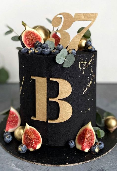 Black Birthday Cake Topped with Figs for 37th Birthday , black cake ideas Black Cakes Ideas, 37 Birthday Cake Men, 37 Cake Birthday, Cool Cake Ideas For Men, 40 Year Old Birthday Cake For Men, 37 Birthday Ideas For Husband, 37th Birthday Ideas For Men, Best Birthday Cake For Men Ideas, Men’s Cake Ideas