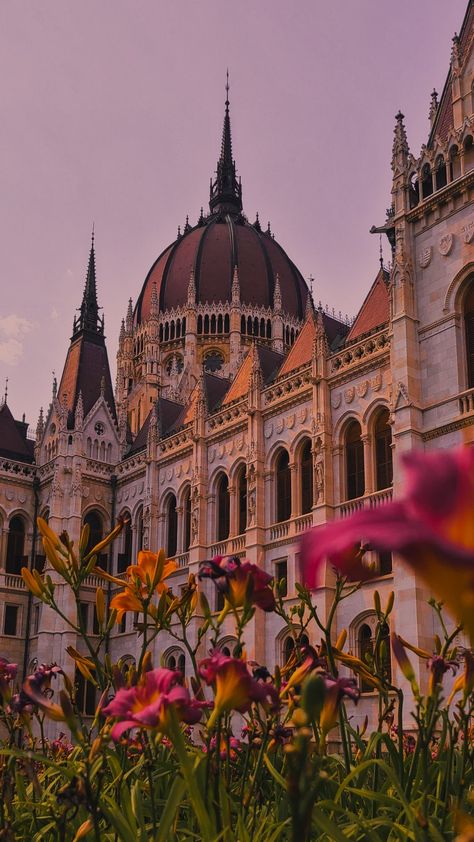 Budapest Aesthetic Wallpaper, Budapest Wallpaper, Hungary Parliament, Budapest Hungary Aesthetic, Hungary Aesthetic, Budapest Architecture, Budapest Parliament, European Wallpaper, Hungary Budapest