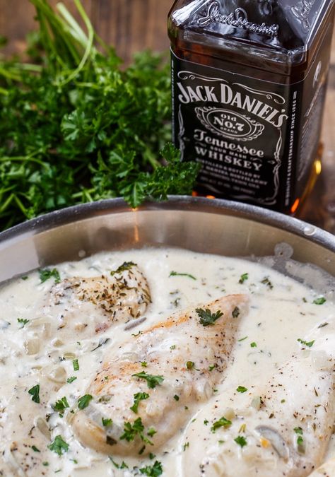 Chicken in Jack Daniels Cream Sauce ♥ Spicy Southern Kitchen Jack Daniels Chicken, Whiskey Cream, Southern Kitchen, Low Carb Zucchini, Jack Daniel, Cook Chicken Breast, Homestead Survival, Poultry Recipes, Jack Daniels