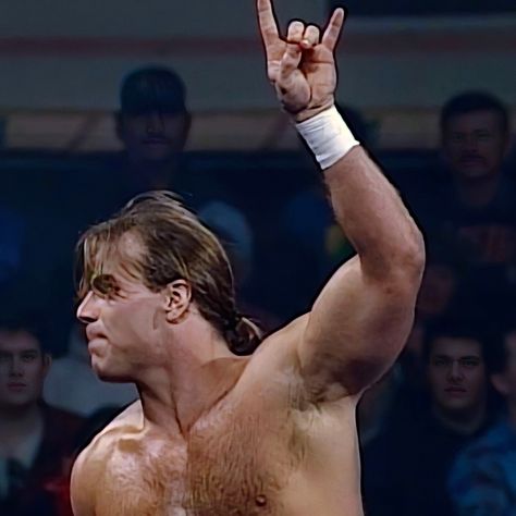 Shawn Michaels Pfp, Wwe Icons, Wwe Shawn Michaels, Wrestling Photos, Male Wrestlers, Widget Pics, The Heartbreak Kid, Ultimate Warrior, Wwe Legends