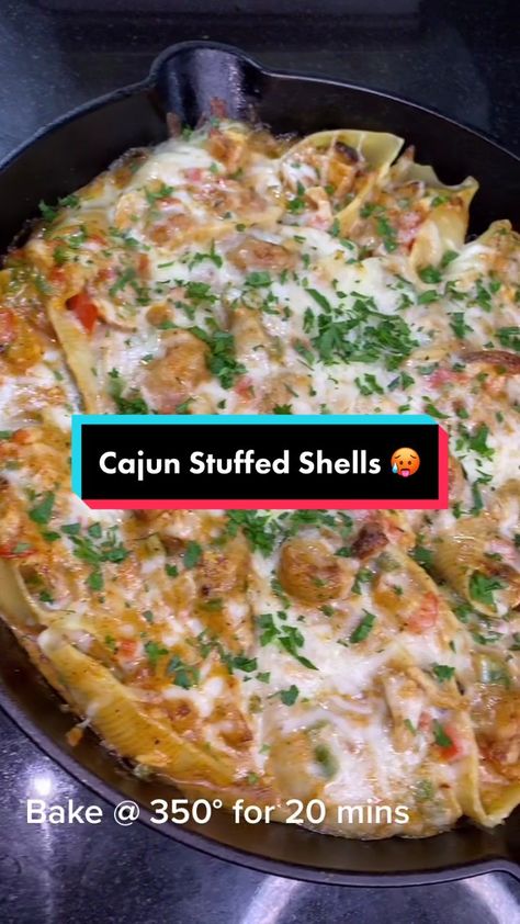 Cajun Shrimp Stuffed Shells, Cajun Chicken Stuffed Shells, Cajun Stuffed Shells, Shrimp Stuffed Shells, Shells Pasta, Chicken Stuffed Shells, Shrimp Stuffed, Spinach Stuffed Shells, Shells Recipe