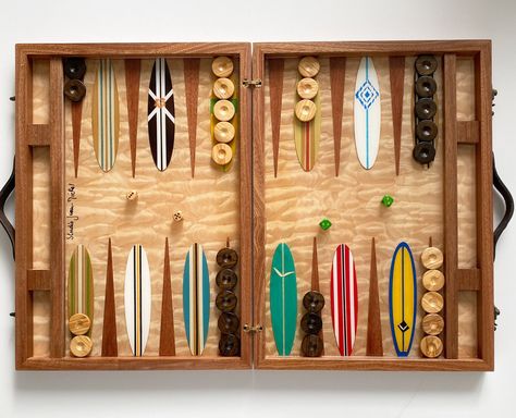 Backgammon Board Design, Chess Design, Vintage Golf Clubs, Invisible Hinges, Chess Boards, Cnc Ideas, Backgammon Board, Backgammon Set, Murano Glass Beads