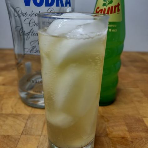 The Best Vodka and Squirt Soda | Occasional Cocktails Squirt Drink Cocktail Recipes, Lemon Drop Recipe Drinks, Best Vodka Mixers, Vodka Fruit Punch, Vodka Sprite, Best Vodka, Whipped Cream Vodka, Cherry Vodka, Lemon Vodka