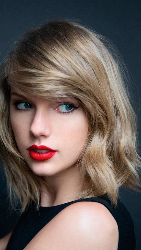 Taylor Swift Artist Celebrity Girl #iPhone #5s #wallpaper Taylor Swift 1989 Era, James Patterson, Calvin Harris, Kevin Hart, Taylor Swift Outfits, Taylor Swift 1989, Taylor Swift Wallpaper, T Swift, Taylor Swift Pictures