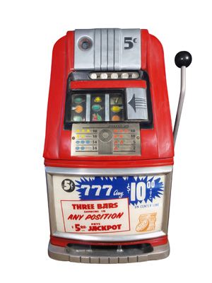 Vintage Slot Machine - Try our version of 777 Heaven! It's a classic! http://www.pocketfruity.com/Games/777Heaven.aspx Vintage Slot Machines, Jack O'connell, Slot Machine Cake, Machine Video, Juke Box, Slot Machine Party, Coin Slot, Pinup Art, Slot Car Tracks