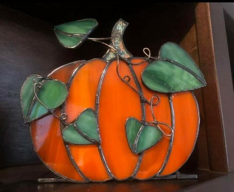 Stained Glass Studio, Stained Glass Patterns Free, Mail Boxes, Stained Glass Light, Glass Diy, Glass Inspiration, Stained Glass Ornaments, Autumn Halloween, Art Patterns