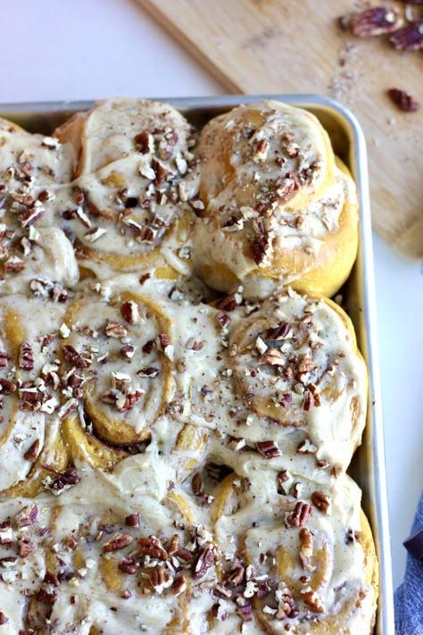 Ambers Kitchen, Sourdough Breakfast, Sourdough Pumpkin, Recipes With Yeast, Sourdough Cinnamon Rolls, Butter Cream Cheese Frosting, Sourdough Starter Discard Recipe, Vegan Cinnamon Rolls, Discard Recipes