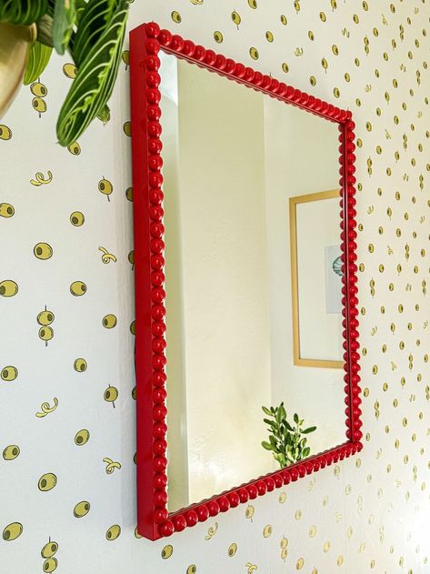 This DIY Bobbin Mirror is an easy and cheap DIY that will pop in your home decor! Make one for less than $60 and customize it to any color of your liking! This is a beginning DIY that can be used on mirrors or picture frames. Fun Mirror Frames, Paint Mirror Frame Diy, Framing Mirrors Diy, Rectangle Mirror Diy, Diy Frame Mirror, Custom Mirrors Diy, Mirror Diy Frame Ideas, Bobbin Mirror, Aba Center