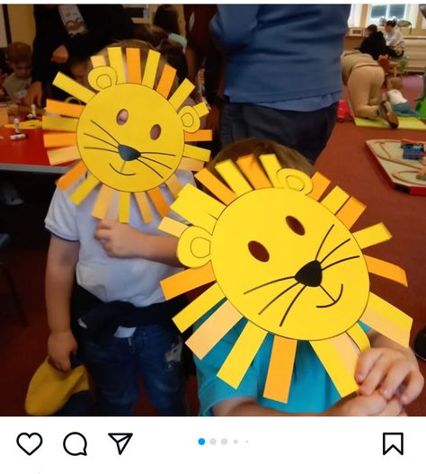 Lion Activities, Toddler Sunday School, Media Pembelajaran, Bible Heroes, Daniel And The Lions, School Art Activities, Animals Party, Lion Costume, Object Lessons