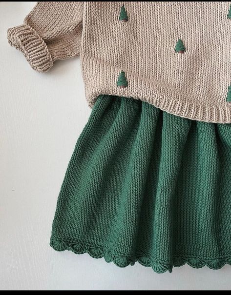 Kids Sweater Pattern, Baby Sweater Knitting Pattern, Knit Baby Sweaters, Crochet Baby Clothes, Sweater Knitting Patterns, Knitting For Kids, Crochet For Kids, Baby Sweaters