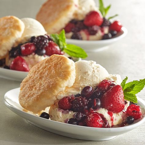 Mixed Berry Shortcake, Berry Shortcake, Mixed Berries, Fruit Desserts, Great Recipes, Berry, Dessert, Fruit