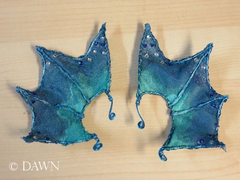 Completed ear fins for my Enchantment Under the Sea costume. Under The Sea Costume, Seahorse Costume, Enchantment Under The Sea, Under The Sea Costumes, Sea Creature Costume, Siren Costume, Sea Costume, Fish Costume, Costume Carnaval