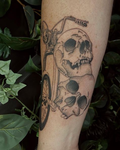 Skull motorcycle tattoo Instagram- julianna_koreny Skeleton Motorcycle Tattoo, Skull Motorcycle Tattoo, Motorcycle Tattoo Designs, Skeleton Motorcycle, Motorcycle Tattoo, Skull Motorcycle, Motorcycle Tattoos, Tattoo Instagram, Tattoo Inspo