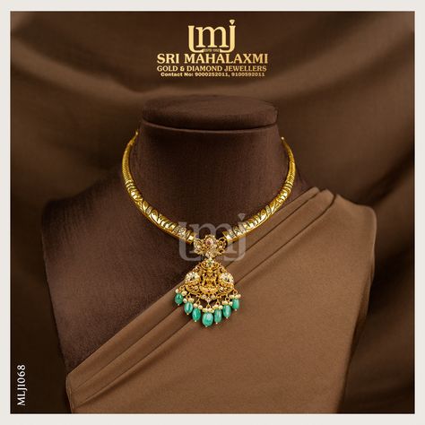 Old Model Necklace Designs Gold, Kanti Necklace Designs Gold, Kanti Necklace Designs, Kante Gold Necklaces, Kanti Necklace, Necklace Designs Gold, Tandoori Recipes, Indian Brides Jewelry, Brides Jewelry