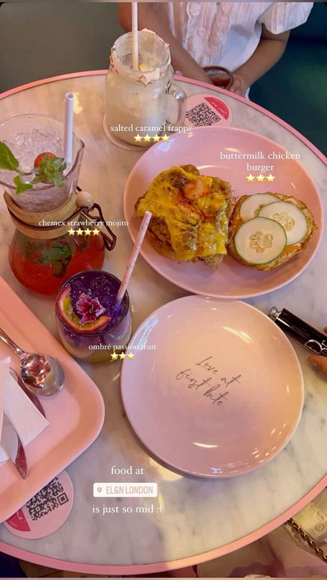 Sunday Brunch Instagram Story, Cafe Review Ideas, Realtor Instagram Stories, Lunch Captions Instagram Story, Restaurant Ig Story Ideas, Brunch Aesthetic Instagram, Brunch Captions Instagram, Food Ig Story Idea, Cafe Captions Instagram