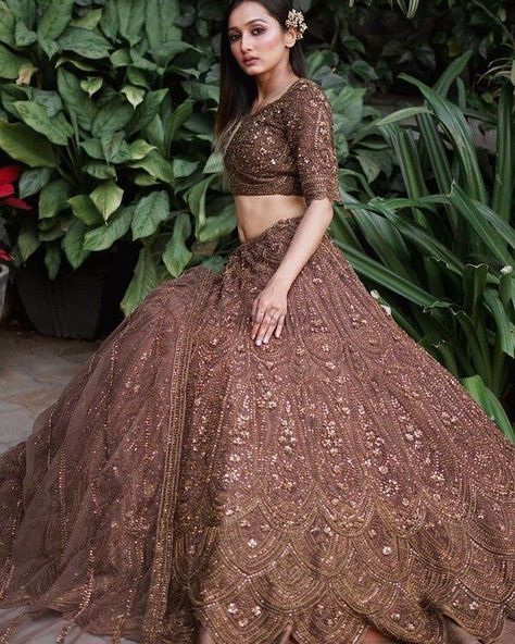 15 Shades Of Brown For Your Bridal Look That We Are Loving! Lahanga Design Latest Wedding, Engagement Lehangas, Lehanga Designs Latest For Wedding, Lengha Designs Latest, Engagement Lehenga Indian, Lahanga Design Latest, Monochrome Lehenga, Elegant Boho Wedding Dress, Lehenga For Engagement