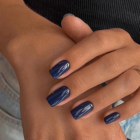 Navy Nails, Navy Blue Nails, Short Square Nails, Smink Inspiration, Casual Nails, Makijaż Smokey Eye, Blue Nail, Nagel Inspo, Cat Kuku