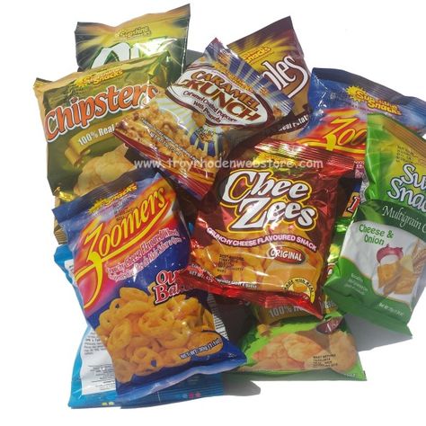 For snacks, Jamaicans love to have cheesy sticks and chips Trinidad Aesthetic, Caribbean Snacks, Sunshine Snacks, Jamaican Snacks, Jamaica Holiday, Trinidad Culture, Trinidadian Food, Caribbean Aesthetic, Trinidadian Recipes