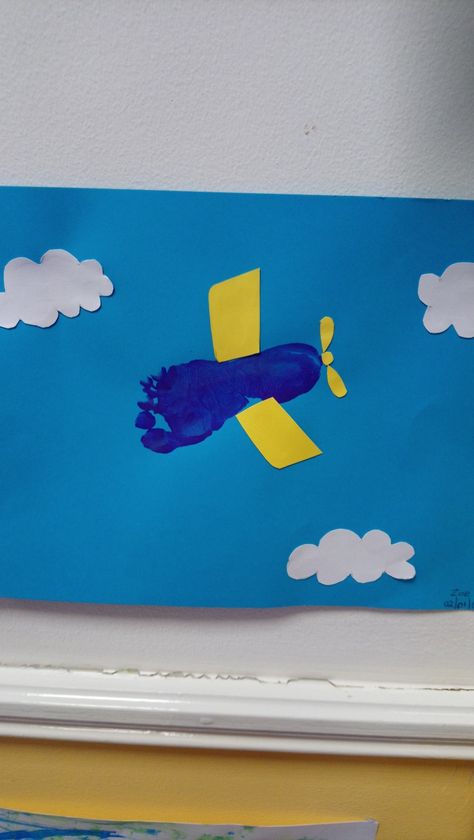 Airplane Projects For Preschool, Footprint Airplane Craft, Airplane Activity Preschool, Air Transport Craft, Transport Art And Craft For Preschool, Airplane Footprint Art, Airplane Art For Toddlers, Handprint Airplane, Plane Crafts Preschool