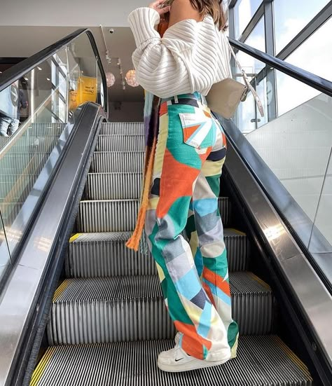 JADED LONDON on Instagram: “Fancy pants indeed @jacquiealexander 🎨” Funky Pants Aesthetic, How To Style Funky Pants, Fun Pants Aesthetic, Funky Pants Outfits, Funky Winter Outfits, Jacquie Alexander, Funky Streetwear, Maximalist Outfit, Like Aesthetic