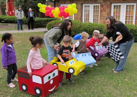 Lightning Mcqueen Party, Auto Party, Disney Cars Party, Disney Cars Birthday, Cars Birthday Party Disney, Car Themed Parties, Car Birthday Theme, Race Car Birthday Party, Cars Theme Birthday Party