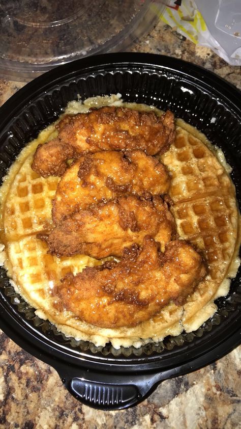 Like what you see?  Follow me for more: @India16 Waffle House, Chicken And Waffles, Food Drinks Dessert, Food Goals, Food Obsession, Pretty Food, Food Cravings, I Love Food, Soul Food