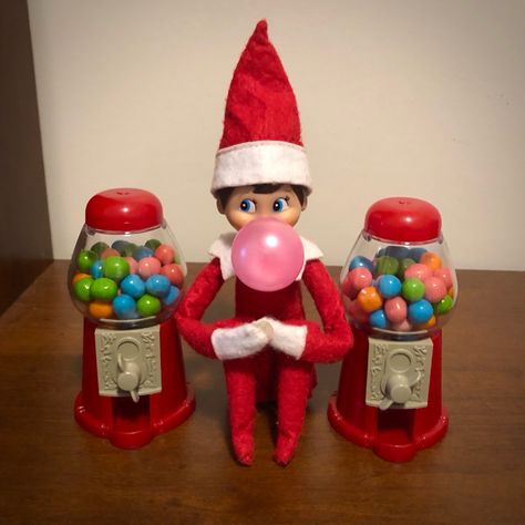 Elf On The Shelf Bubble Gum Machine, Elf On The Shelf Gumball Machine, Elf On The Shelf Bubble Gum, Gum Machine, Bubble Gum Machine, Elf Fun, The Scout, Elf Ideas, Gumball Machine