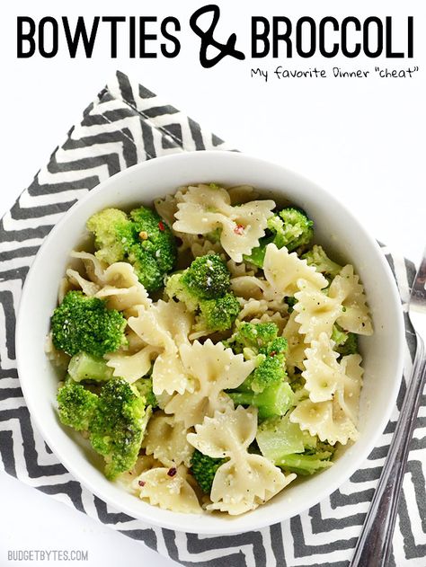 Bowties and Broccoli - BudgetBytes.com Pasta And Broccoli, Eat On A Budget, College Meals, Simple Dinner, Olive Oils, Broccoli Recipes, Budget Meals, A Bowl, Pasta Dishes